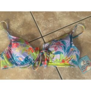 NWT BluC L Bikini Printed Top Removable Pads